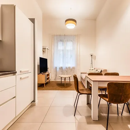 아파트 Brand New 5 Pax Wifi Corso Sempione 밀라노