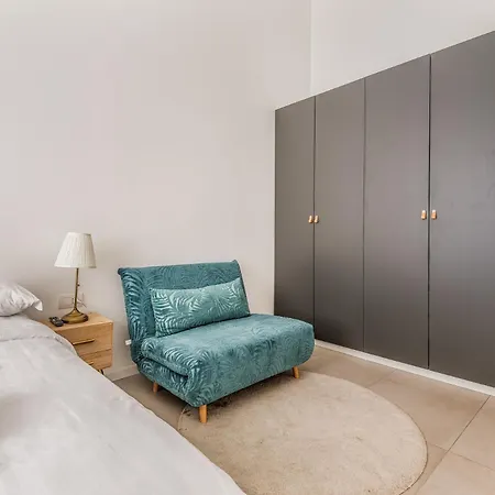 아파트 Brand New 5 Pax Wifi Corso Sempione *