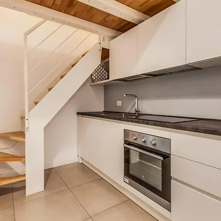 아파트 Brand New 5 Pax Wifi Corso Sempione *