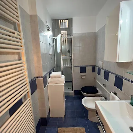 Daire Accomodo Mib60 Bilocale Navigli *