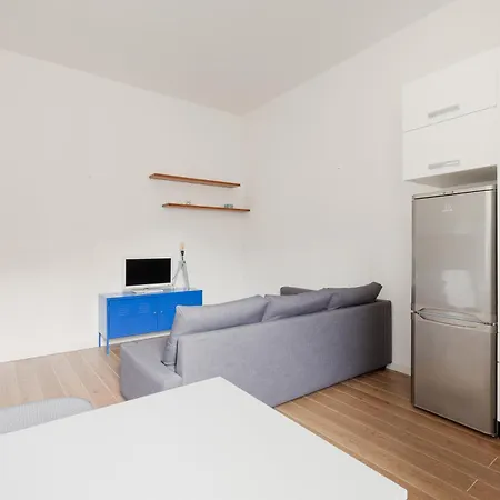 Guesthost - Porta Venezia Cosy Milano
