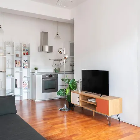 White & Beauty In Center ミラノ