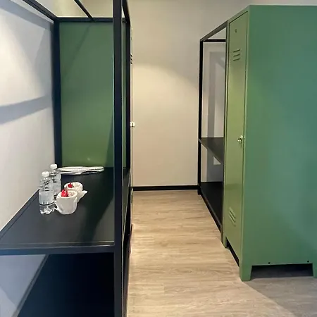 Quark 4* Milan