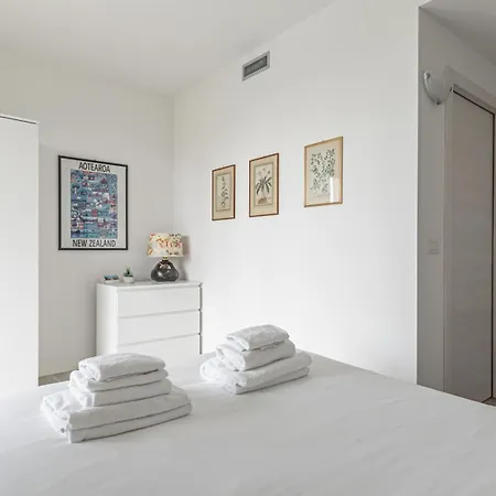 Italianway - Pasolini 74 - Feel Uptown Apartment