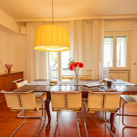 Appartement Corso Italia Attic In By 101flats Milaan