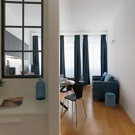 The Rent - Modern One Bedroom In San Babila Lägenhet