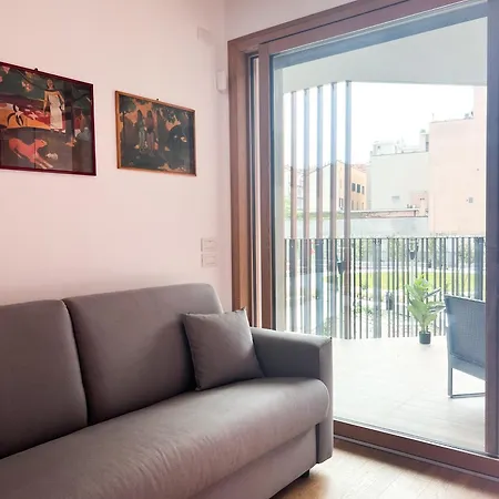 Apartment Comecasa Modern Terraced & Palestra Milan