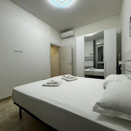 Kibilu - Via Serlio Porta Romana - Mm Brenta Apartment *