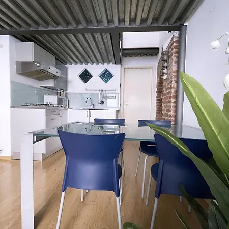 Urban Loft - Navigli * Milán