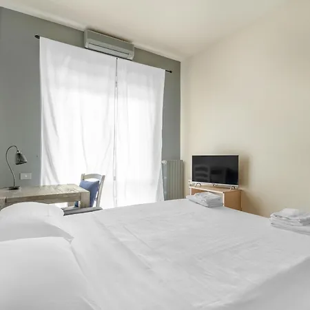 Casa Da Fraschini Aparthotel
