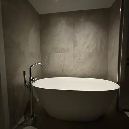 Loreto Penthouse Apartment *