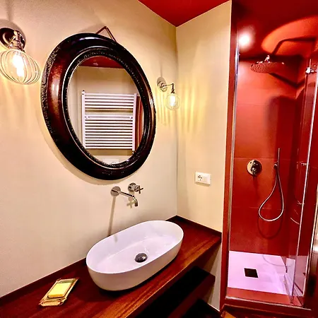 Via Monti, Cadorna Station, Historic Center Sforzesco Castle