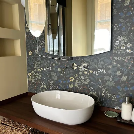 Via Monti, Cadorna Station, Historic Center Sforzesco Castle * Milano