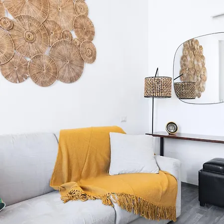 Easylife - Moderno E Luminoso In Repubblica * Milan