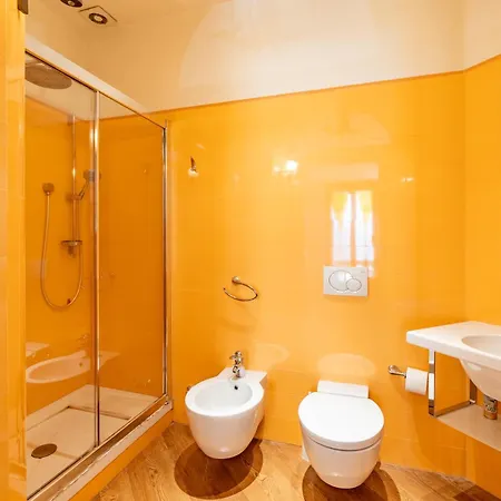 Magnifico - Porta Venezia - Wifi Appartamento