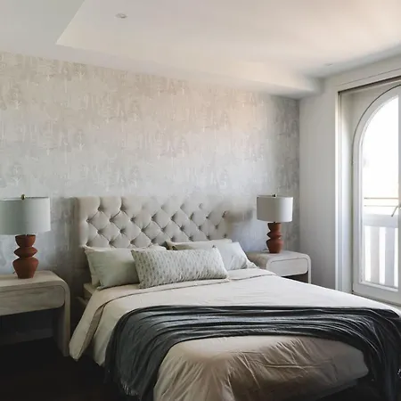 아파트 Repetti Design - 10 Min To Centre & Airport *