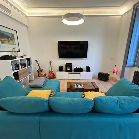 Guest house In Stunning Open Space