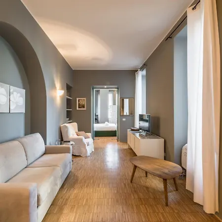 Porta Venezia Open Space - Due Passi Dal Duomo - 2 Bagni *