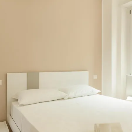 New - Manet - Exclusive Apartment