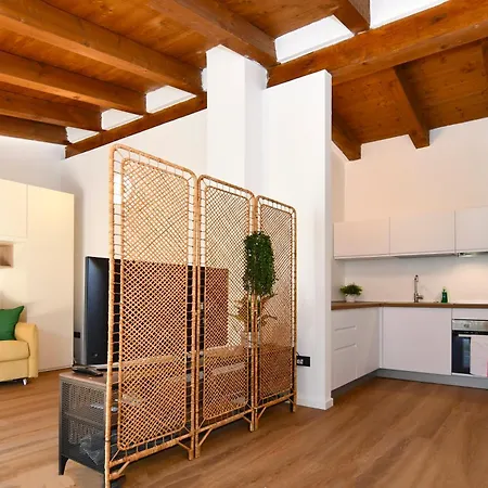 Apartament Bocconi Fond Prada Ieo Spettacolare Attico Con Terrazzo Mediolan