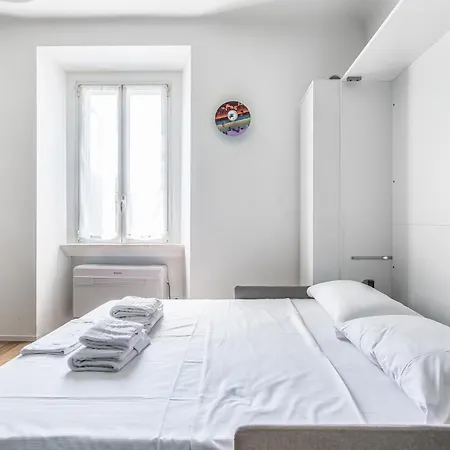 2 Pax San Raffaele Lägenhet Milano