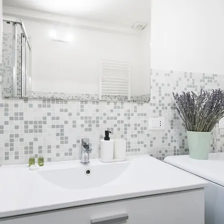 Easylife - Ascanio Sforza 75 - Navigli Апартаменты