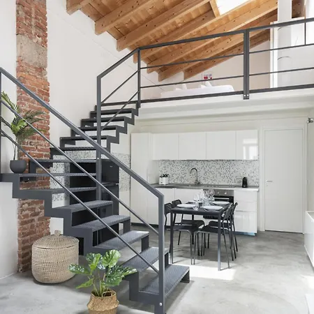 Easylife - Ascanio Sforza 75 - Navigli *