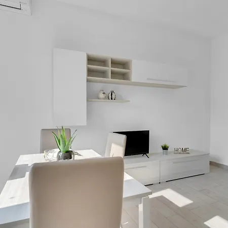 Apartment Ag17 - In The Center Of - *