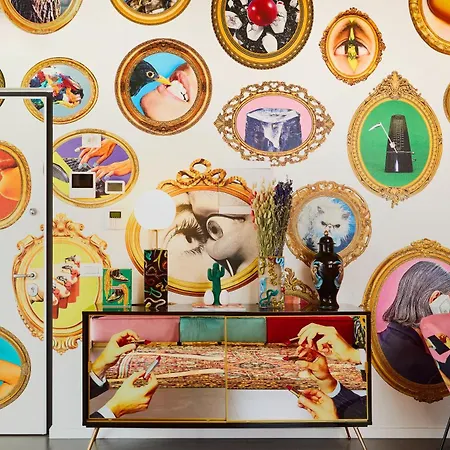 Apartment Toiletpaper Living