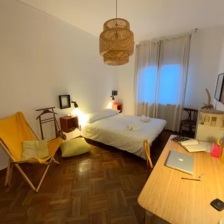 Cozy & Quiet 2 Min From Metro 밀라노