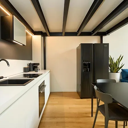 Design Luxury Loft - 20 Minutes From Duomo-navigli Daire