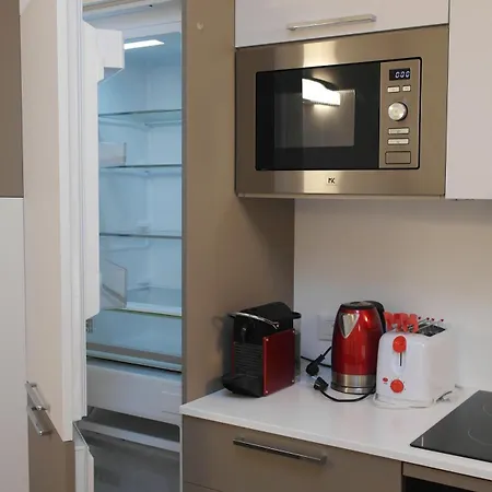 Luminoso Bilocale Zona Tibaldi Bocconi * Mediolan