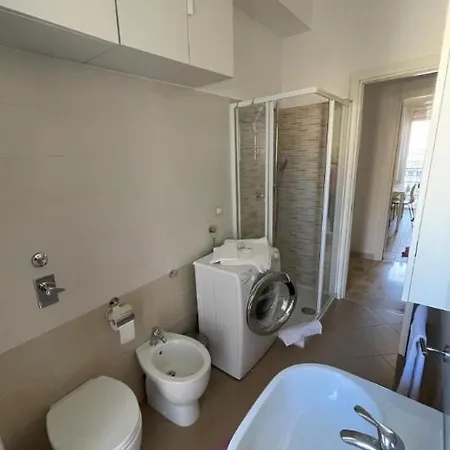 La Petite Maison Milanese In Centro