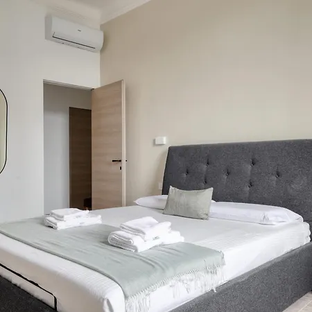 Joivy Charming Flat With Easy Centre Access * ميلان