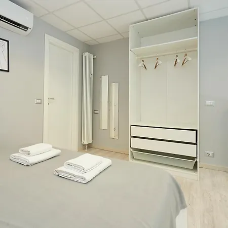 Design White Loft - Ac Wifi 10 Minutes From Duomo Apartment
