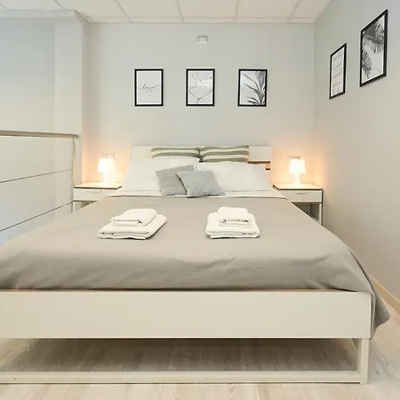 Design White Loft - Ac Wifi 10 Minutes From Duomo Apartment Milan