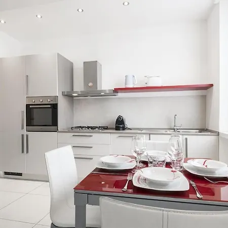 Easylife - - Padova 12 - Nolo Апартаменты *