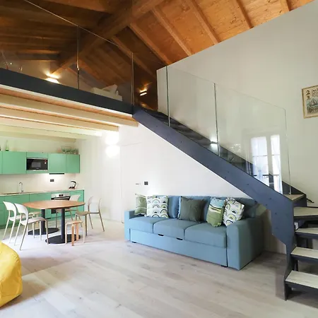 Primopiano - Zumbini G Apartment