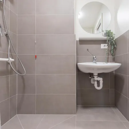 Appartement Well-located Campus Near Park Milaan