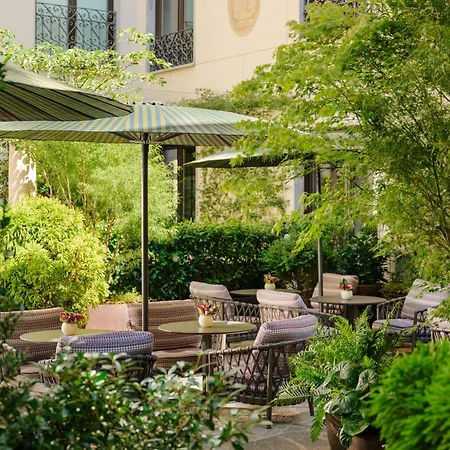 Mandarin Oriental,