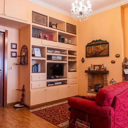 Duomo Walking Distance Elegant Flat With View * Milán