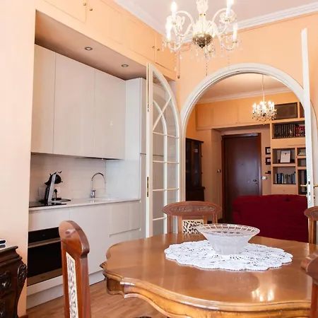 Duomo Walking Distance Elegant Flat With View