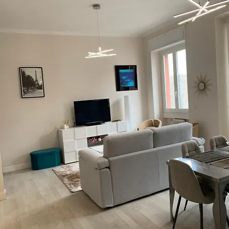 Sacri Casa Apartment *