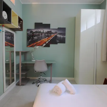 Modern Flat With Private Garden Lägenhet
