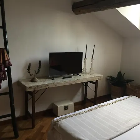 Di Charme Con Terrazzo In Brera Milão