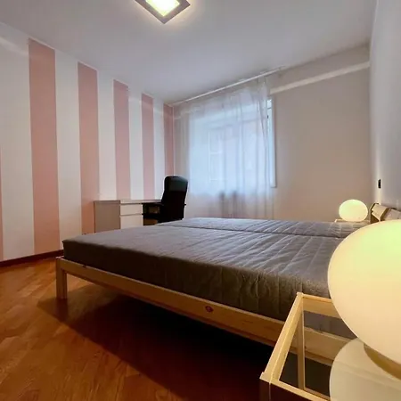 Urban Chic Via Mussi Διαμέρισμα *