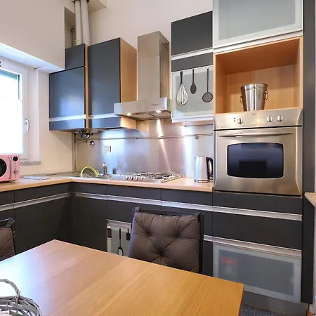 Primopiano - Pavia B Apartmán Milán