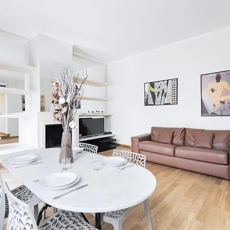 Easylife - - Spallanzani 6 - Porta Venezia *