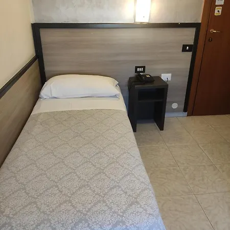 Otel Salus