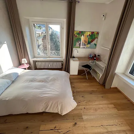 Tricolore Guest house